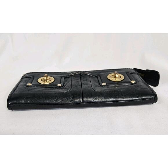 Marc By Marc Jacobs Black Leather Turnlock Tip Zip Rectangular Wallet Clutch - Picture 5 of 12
